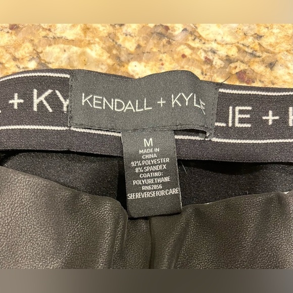 Kendall + Kylie Faux Leather Leggings - Picture 7 of 7